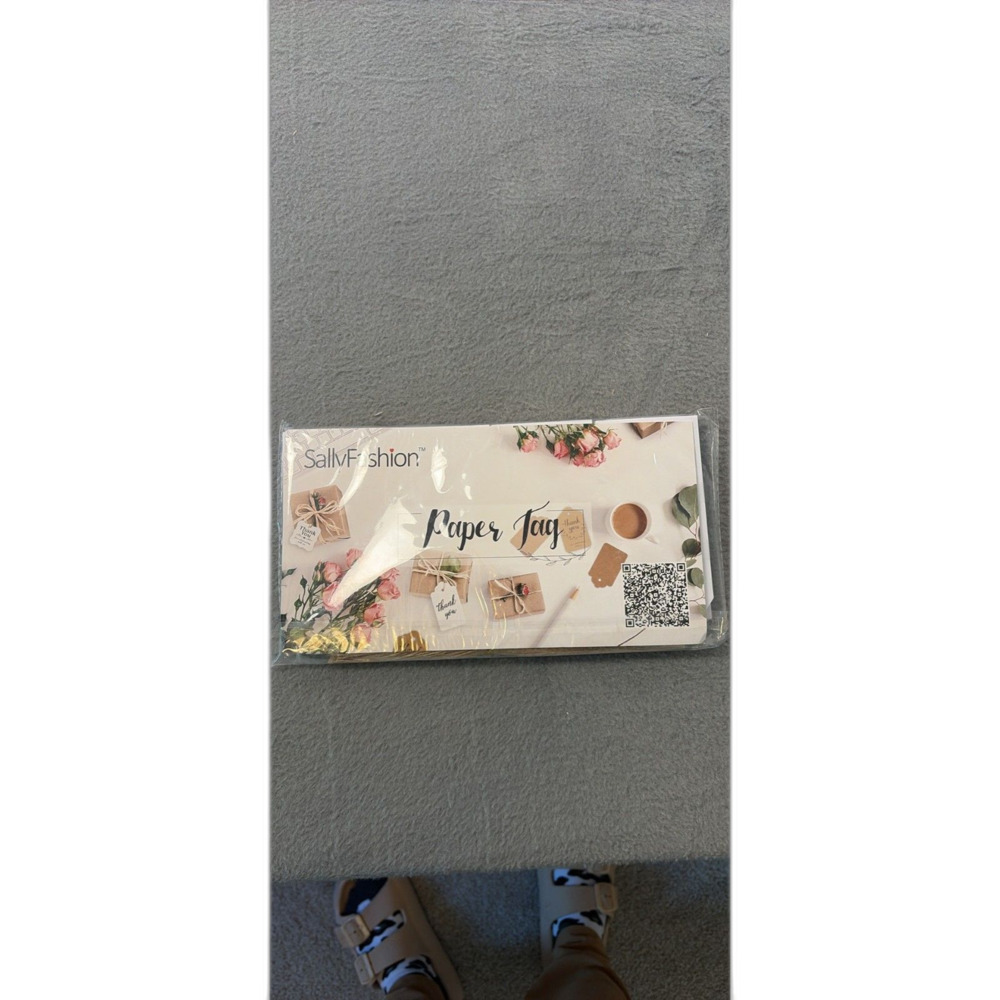 SallyFashion Paper Tags with Twine